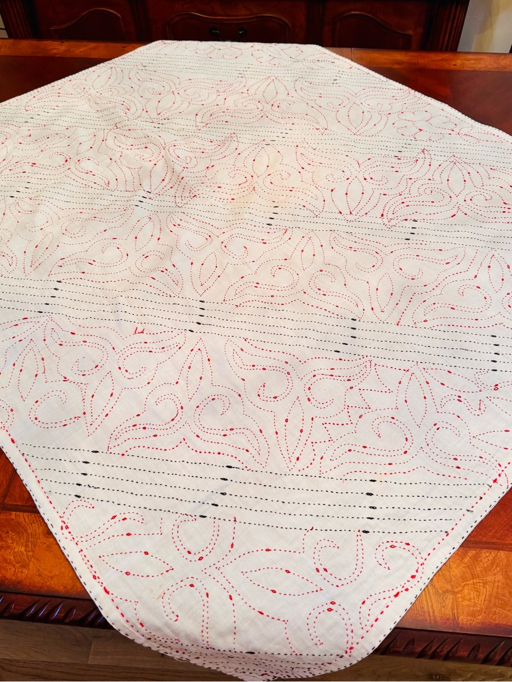 Vintage Handmade White Table Runner with Red Quilted Stitching ( Needle Art )